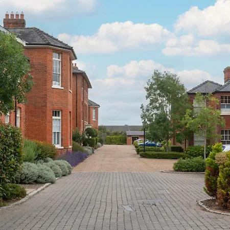 Luxurious Private One Bedroom Apartment Braintree Exterior photo