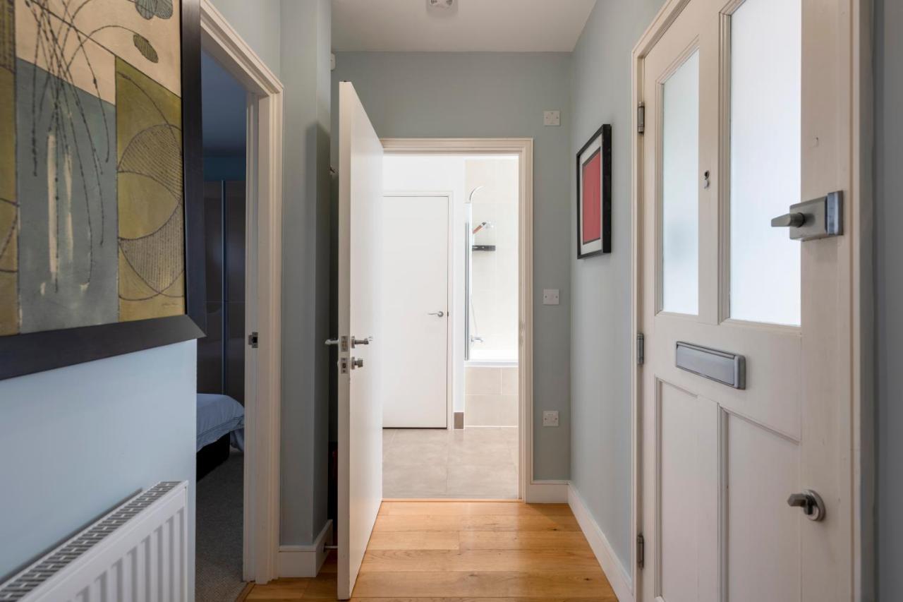 Luxurious Private One Bedroom